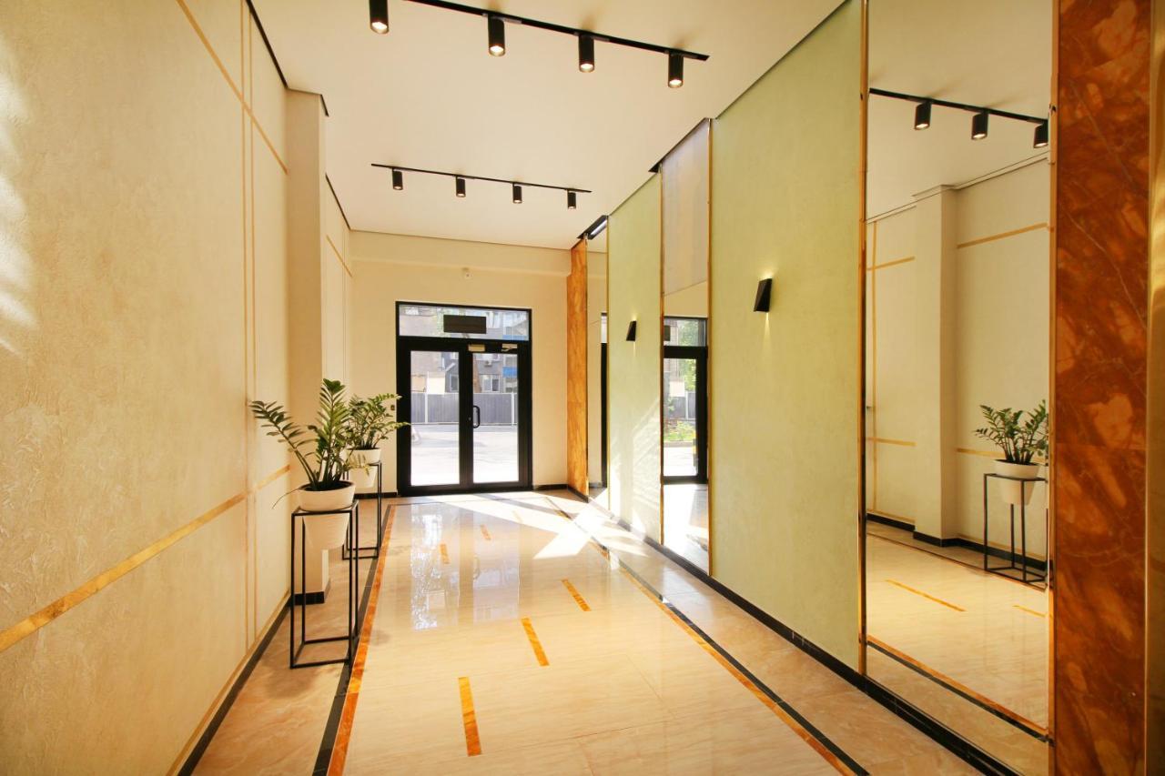 Cozy Studio In The Best Area! 5 Almaty Ngoại thất bức ảnh